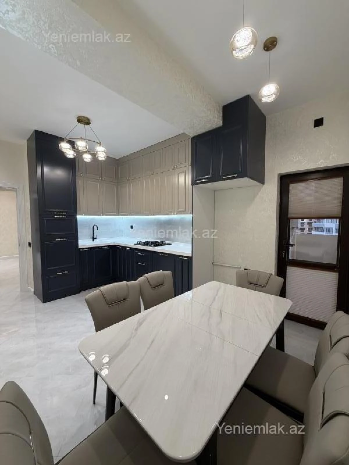 Satılır 3 otaqlı yeni tikili 107 m²