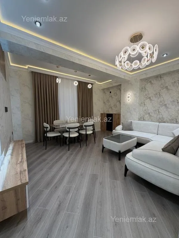 Satılır 3 otaqlı yeni tikili 107 m²