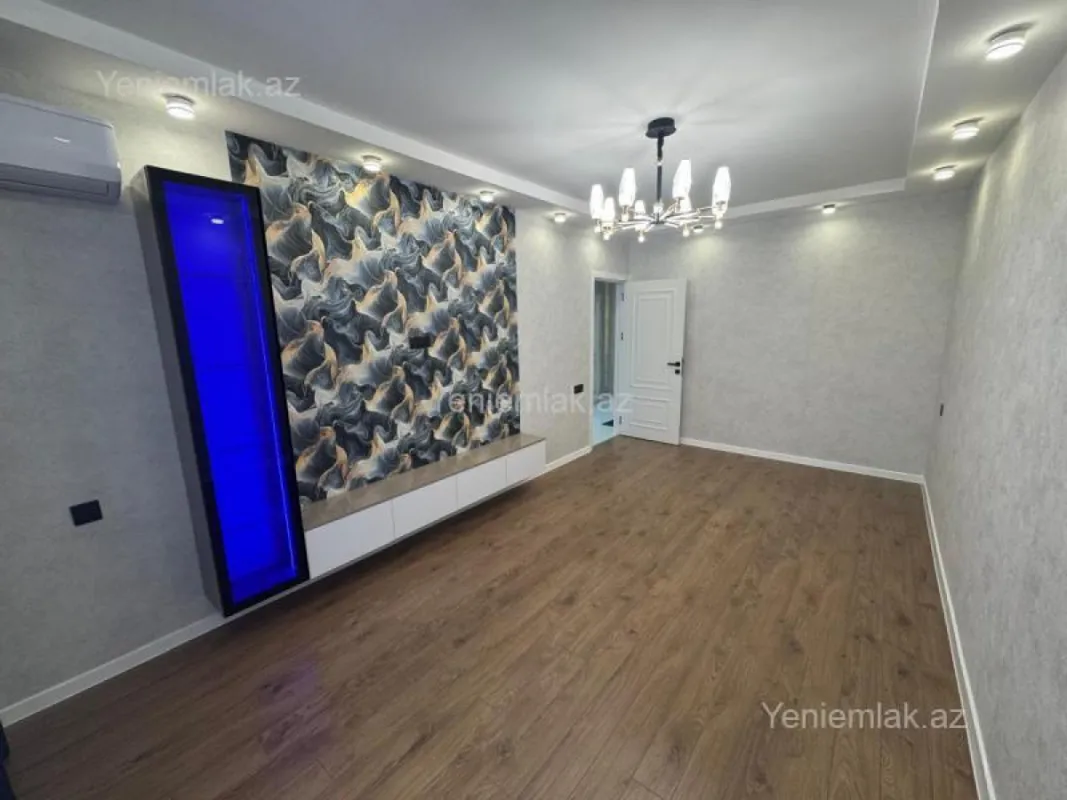 Satılır 2 otaqlı köhnə tikili 65 m²