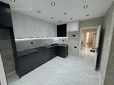 Satılır 2 otaqlı köhnə tikili 65 m²