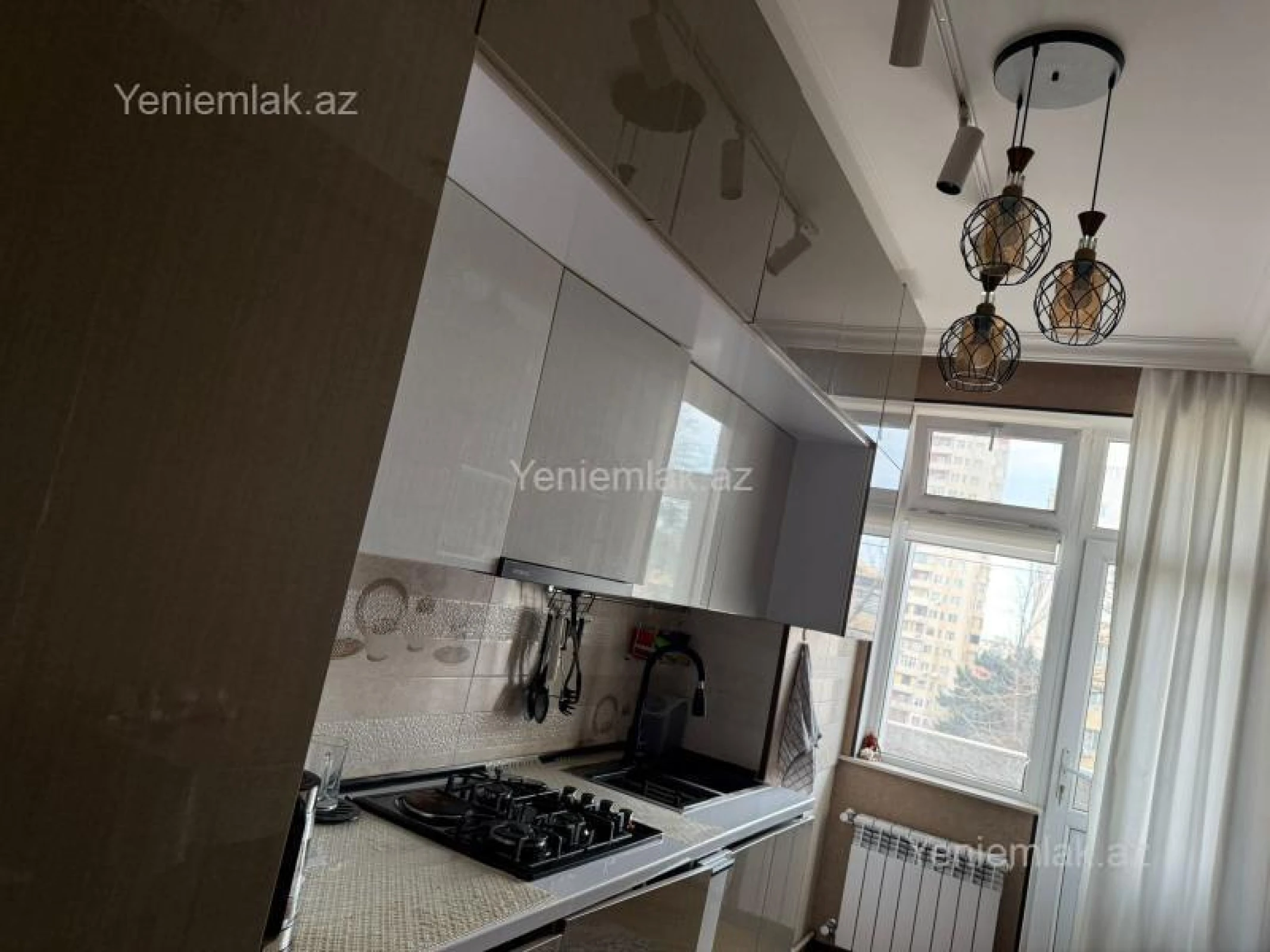 Satılır 2 otaqlı yeni tikili 95 m²