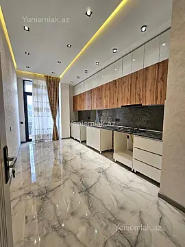 Satılır 4 otaqlı yeni tikili 135 m²