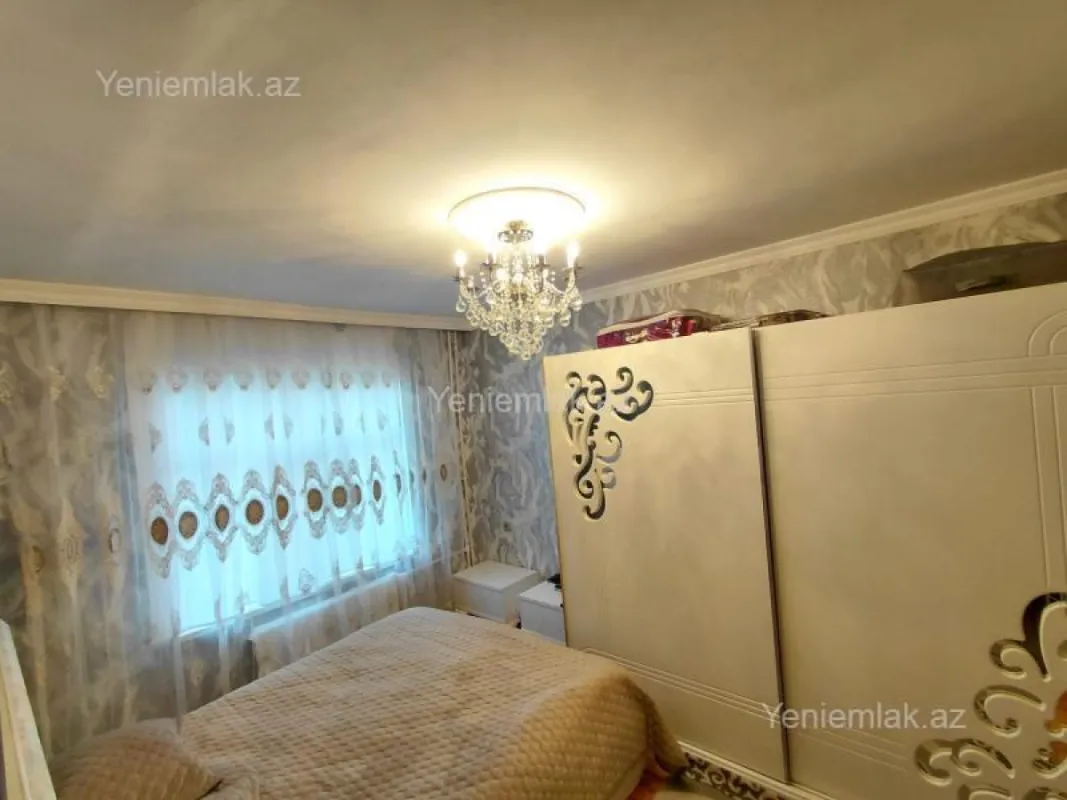 Satılır 2 otaqlı köhnə tikili 57 m²