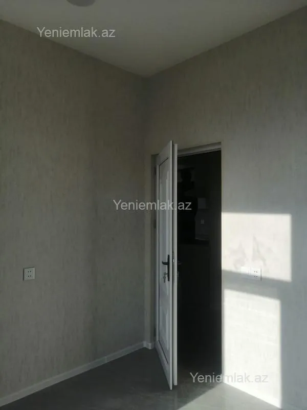 Satılır 3 otaqlı yeni tikili 95 m²