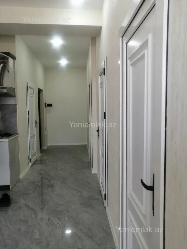 Satılır 3 otaqlı yeni tikili 95 m²