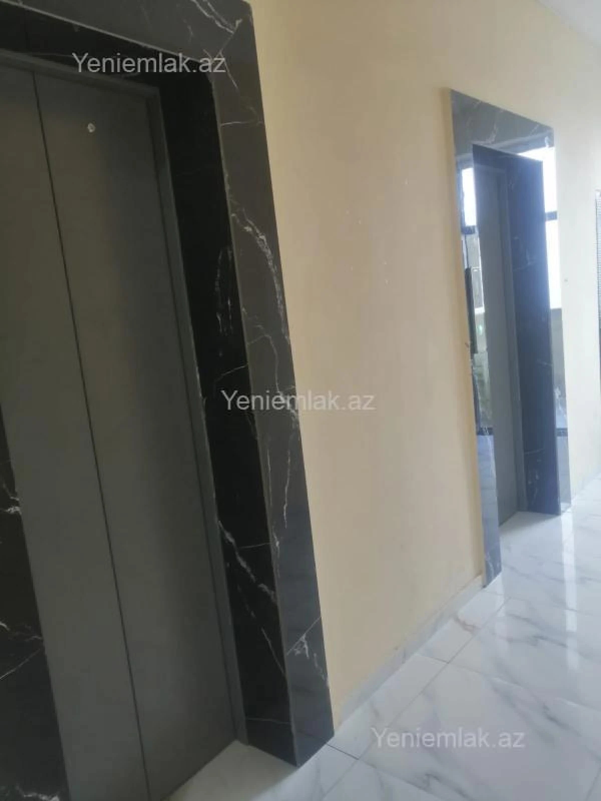 Satılır 3 otaqlı yeni tikili 95 m²