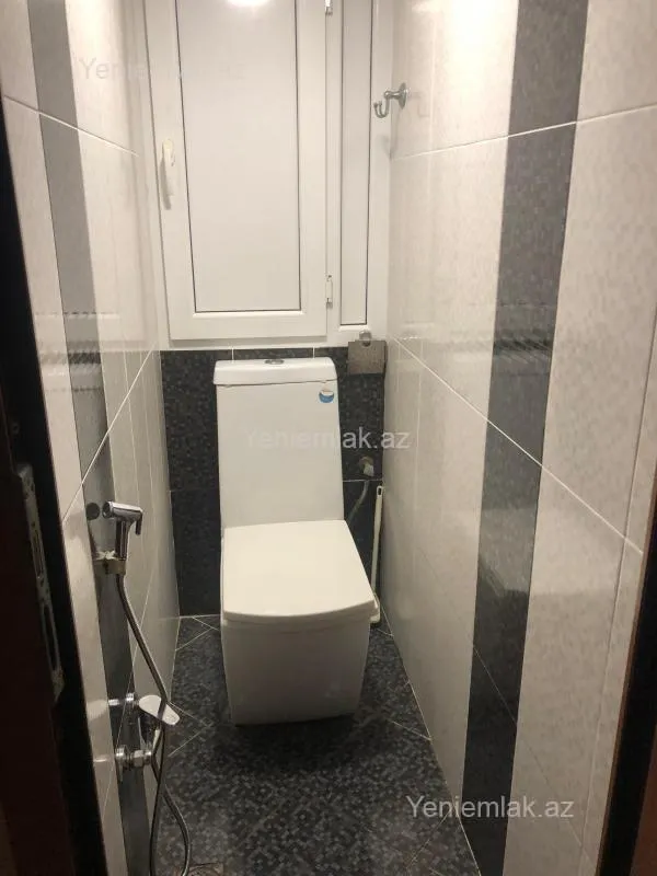 Satılır 3 otaqlı köhnə tikili 75 m²