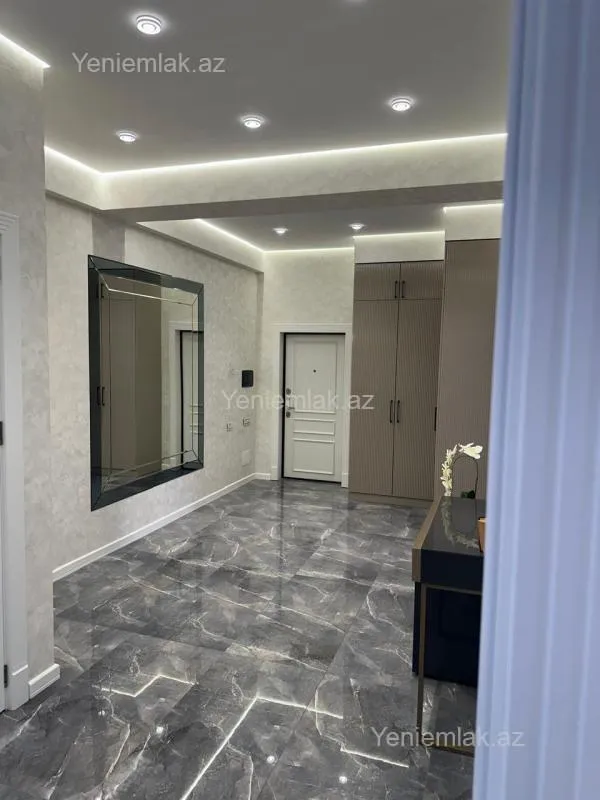 Satılır 3 otaqlı yeni tikili 106 m²