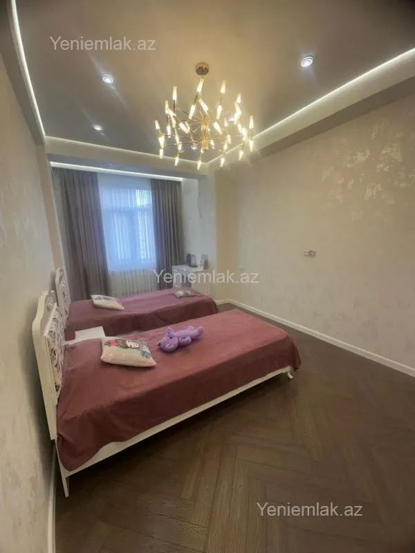 Satılır 3 otaqlı yeni tikili 106 m²