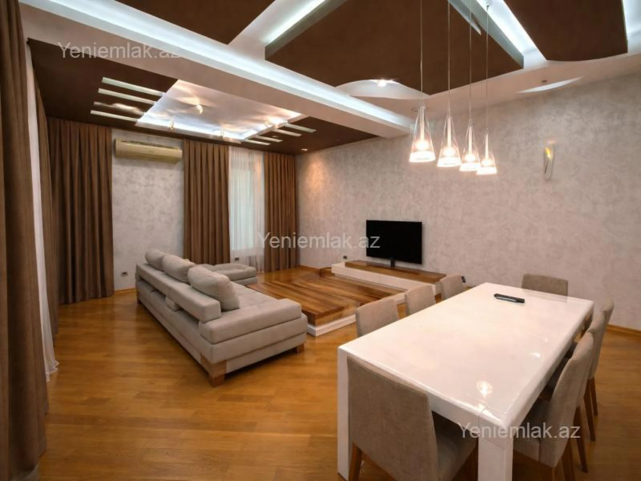 Satılır 3 otaqlı yeni tikili 120 m²