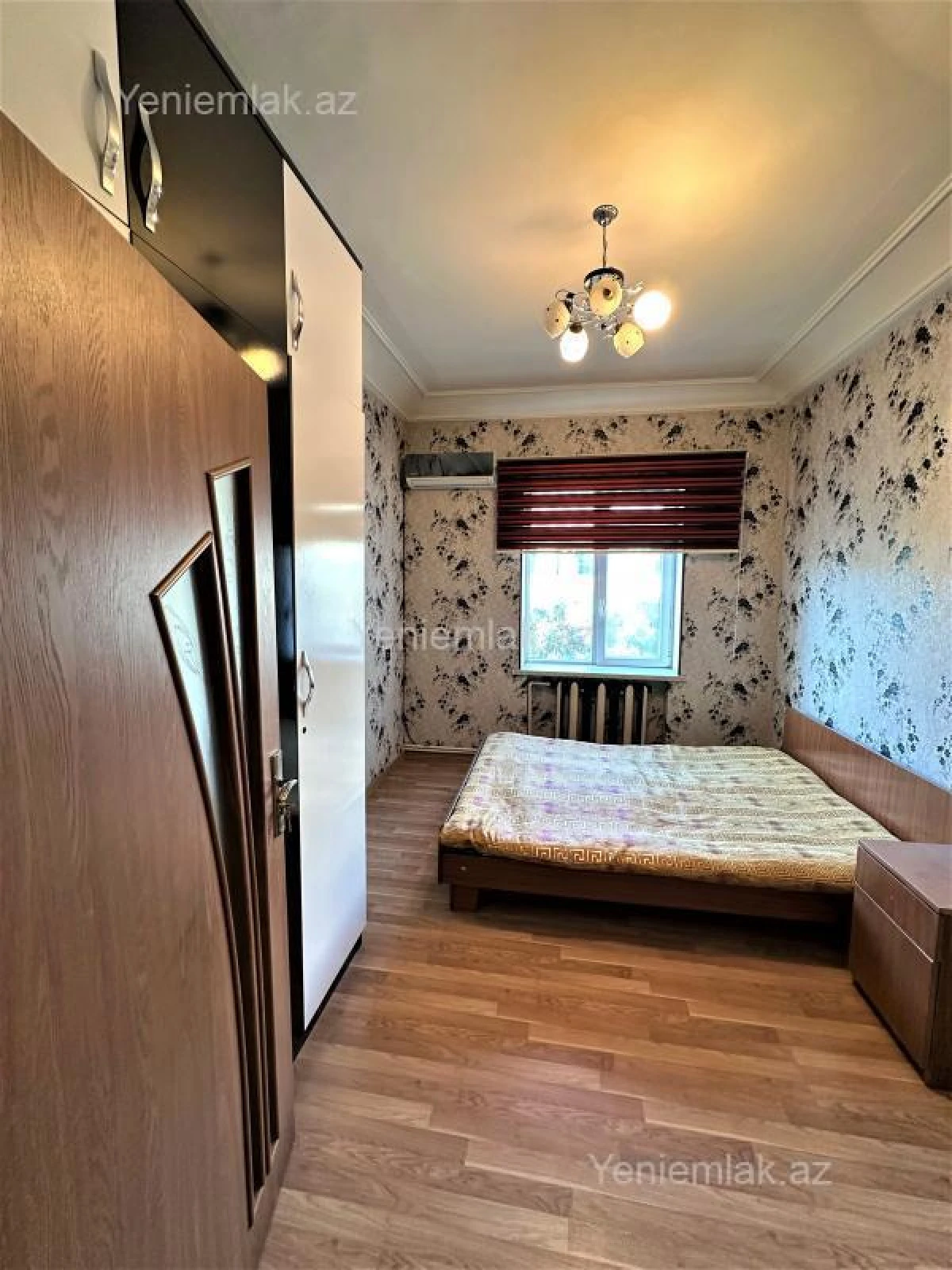 Satılır 2 otaqlı köhnə tikili 50 m²