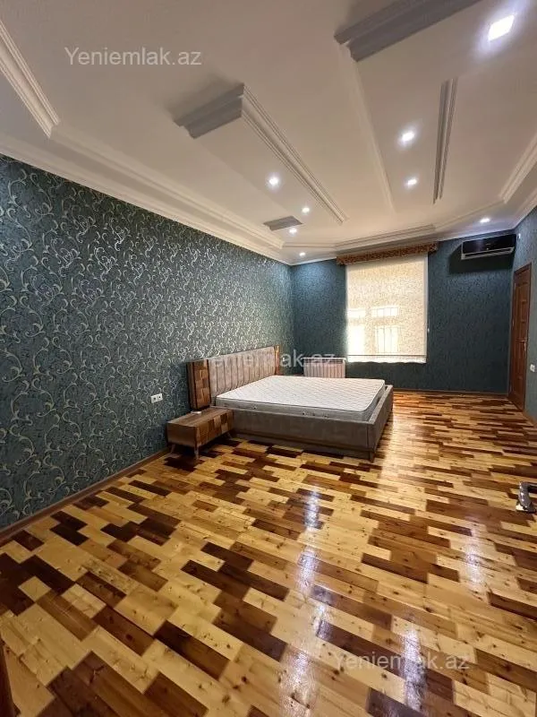 Satılır 6 otaqlı həyət evi 270 m²