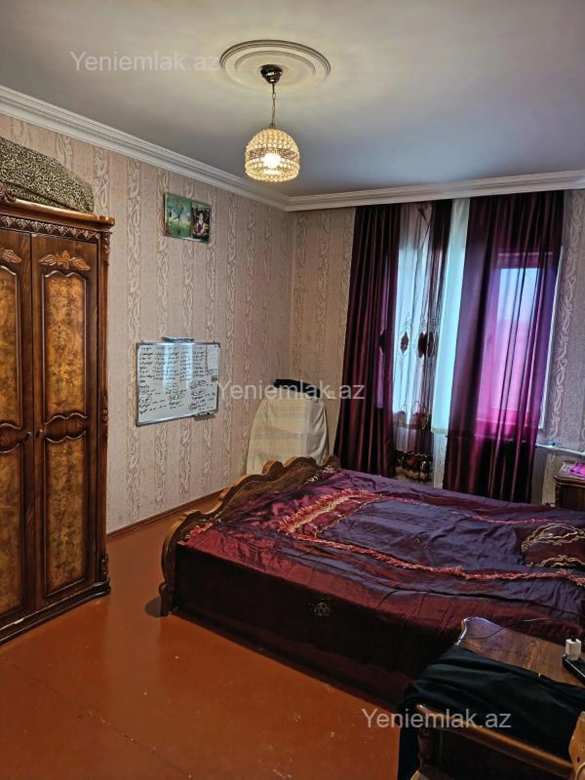 Satılır 4 otaqlı köhnə tikili 100 m²