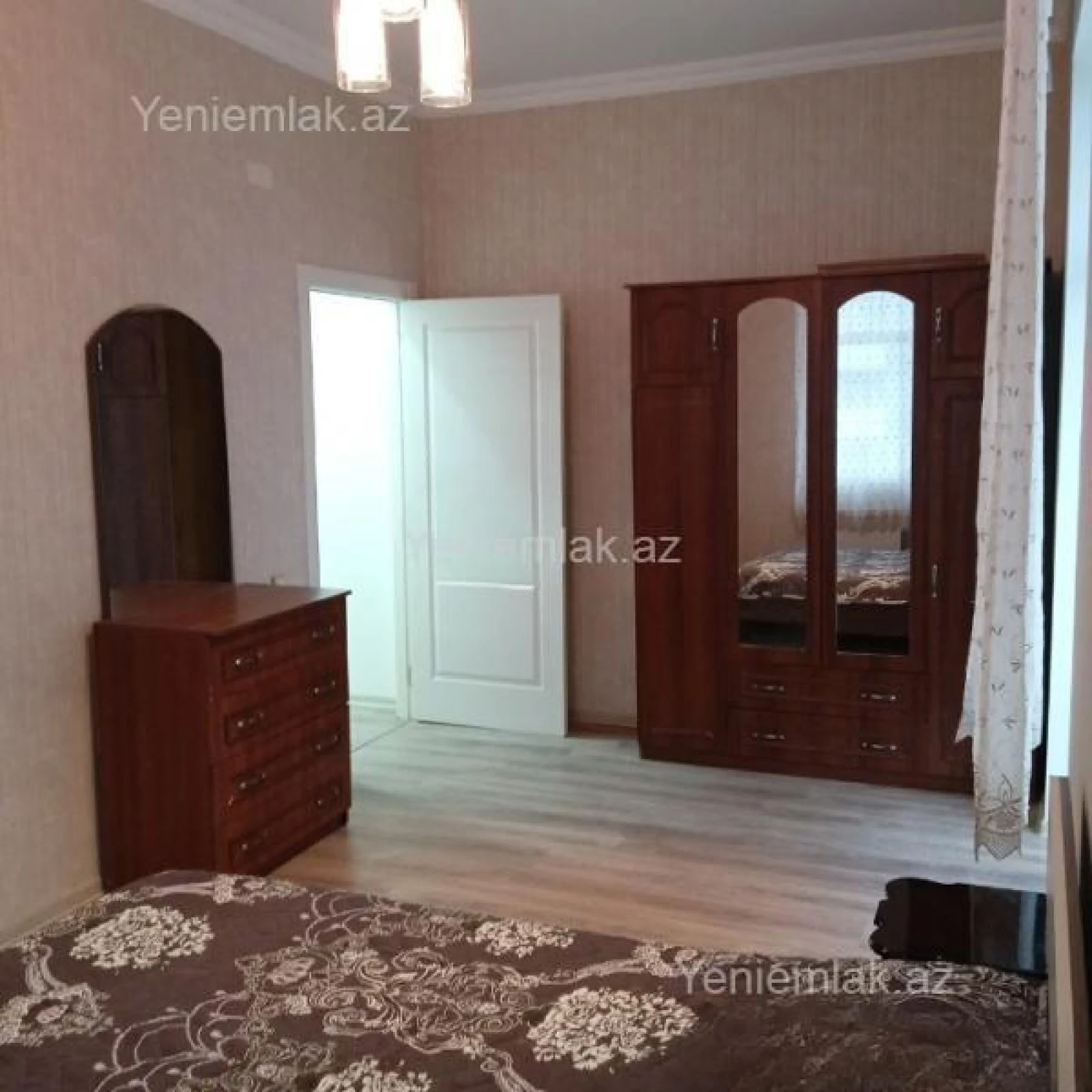 Satılır 3 otaqlı yeni tikili 85 m²