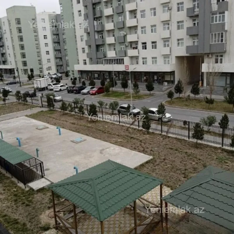 Satılır 3 otaqlı yeni tikili 85 m²