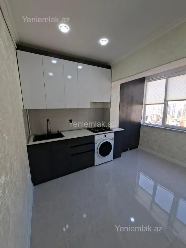 Satılır 2 otaqlı köhnə tikili 65 m²