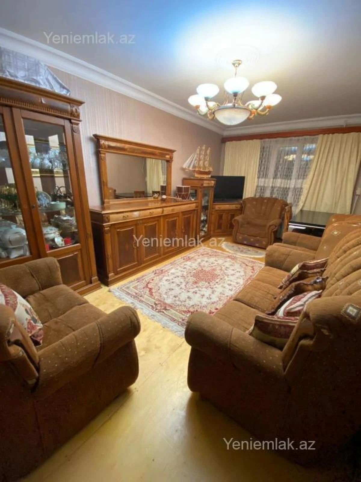 Satılır 3 otaqlı köhnə tikili 76 m²