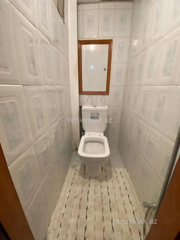 Satılır 3 otaqlı köhnə tikili 76 m²