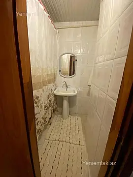 Satılır 3 otaqlı köhnə tikili 76 m²