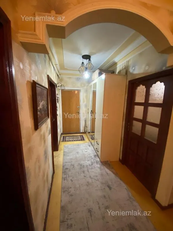 Satılır 3 otaqlı köhnə tikili 76 m²