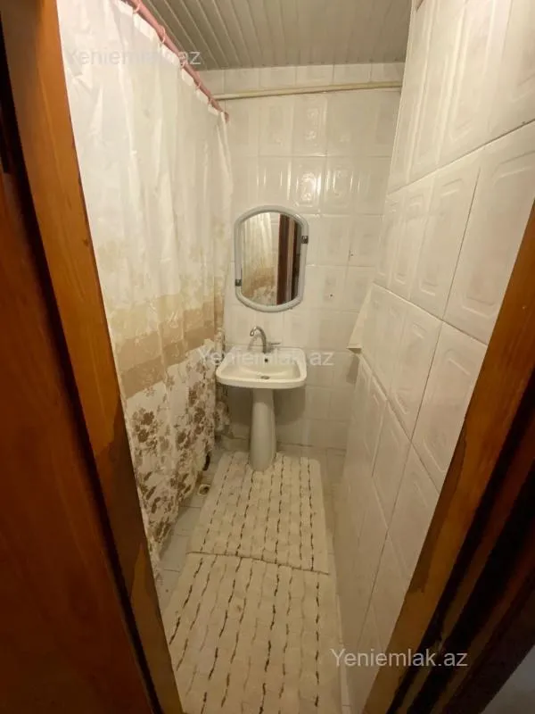 Satılır 3 otaqlı köhnə tikili 76 m²