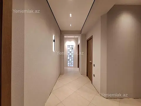 Satılır 4 otaqlı yeni tikili 162 m²