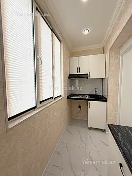 Satılır 3 otaqlı köhnə tikili 70 m²