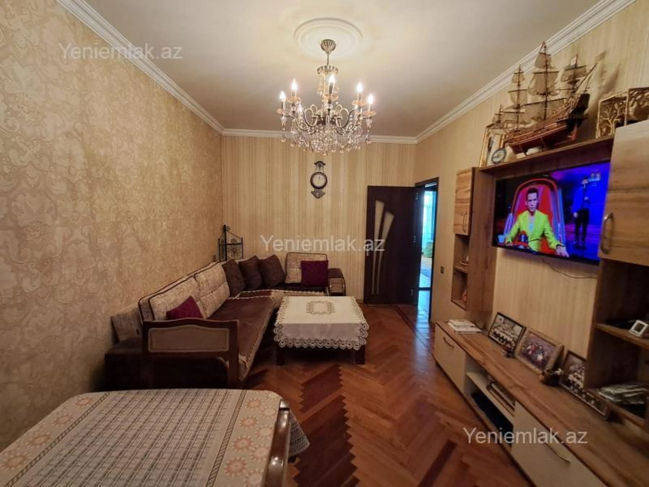 Satılır 3 otaqlı köhnə tikili 85 m²