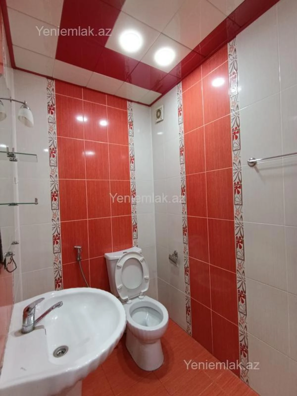 Satılır 2 otaqlı yeni tikili 65 m²