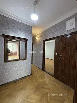 Satılır 2 otaqlı köhnə tikili 60 m²