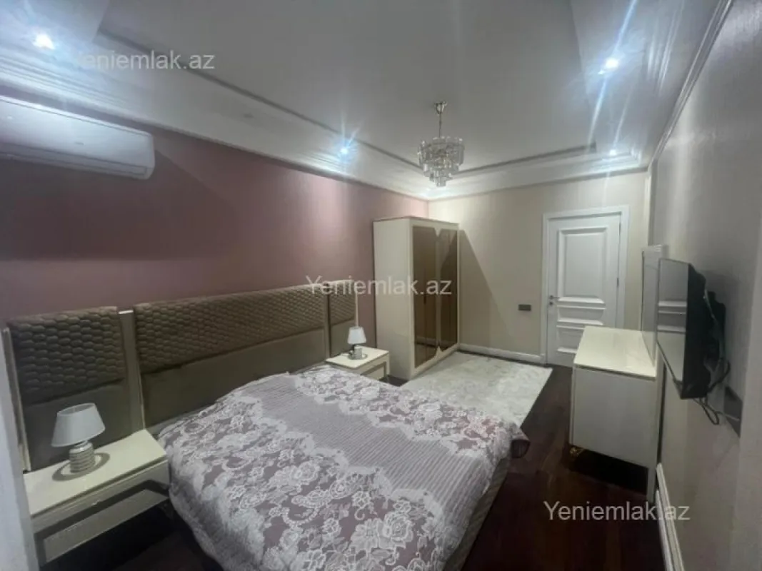 Satılır 2 otaqlı yeni tikili 68 m²