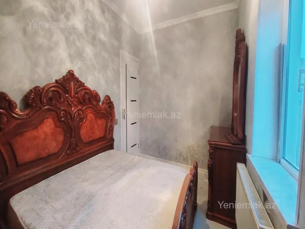 Satılır 3 otaqlı həyət evi 80 m²