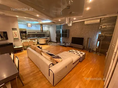 Satılır 3 otaqlı yeni tikili 101 m²