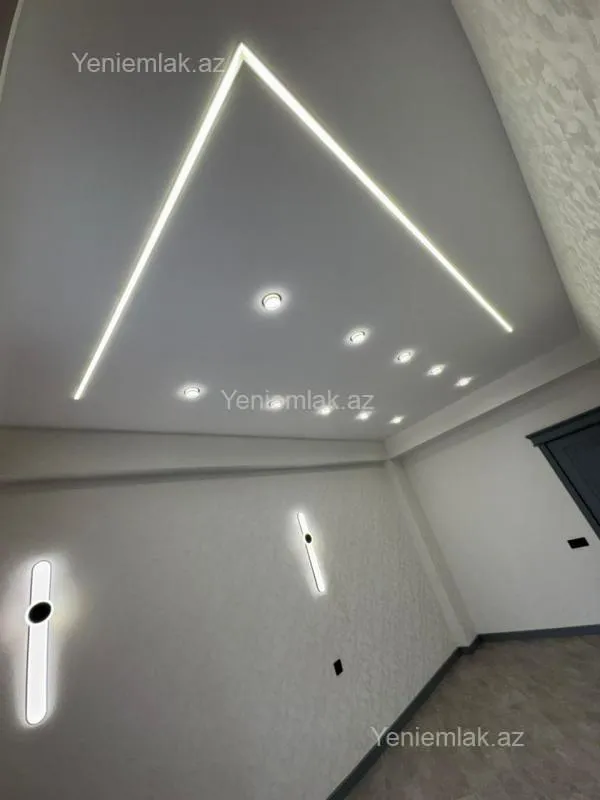 Satılır 2 otaqlı yeni tikili 66 m²
