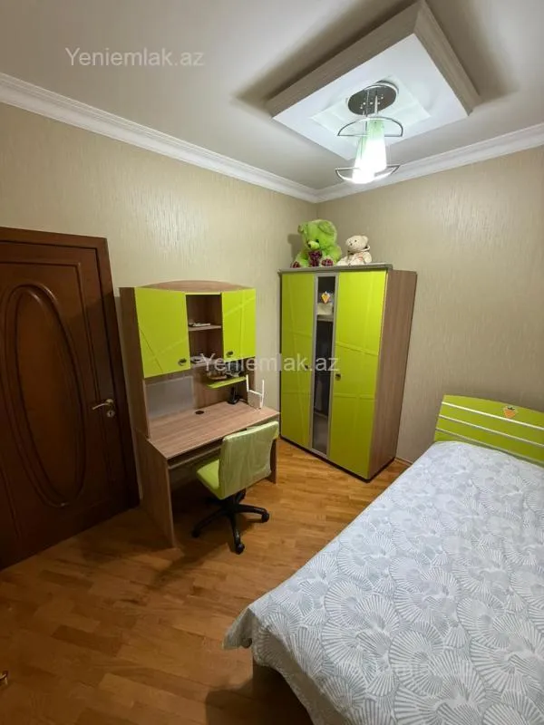 Satılır 3 otaqlı yeni tikili 90 m²