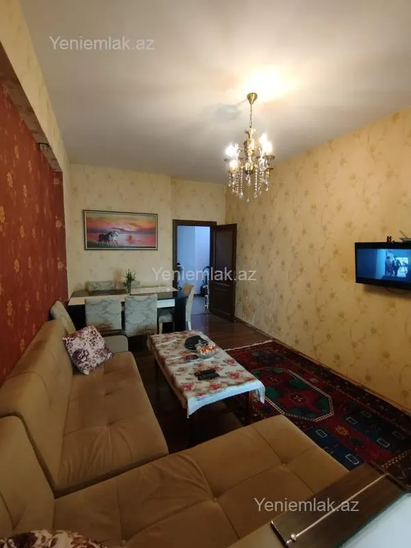 Satılır 3 otaqlı yeni tikili 75 m²