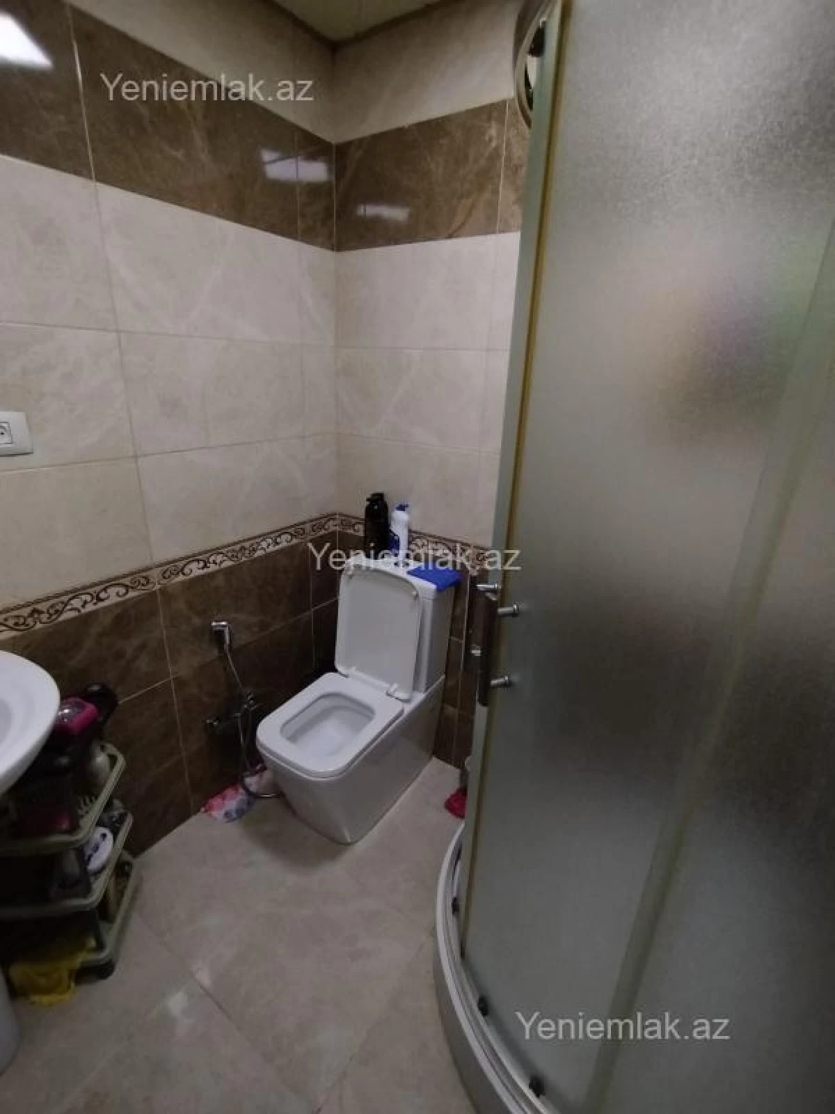 Satılır 3 otaqlı yeni tikili 75 m²