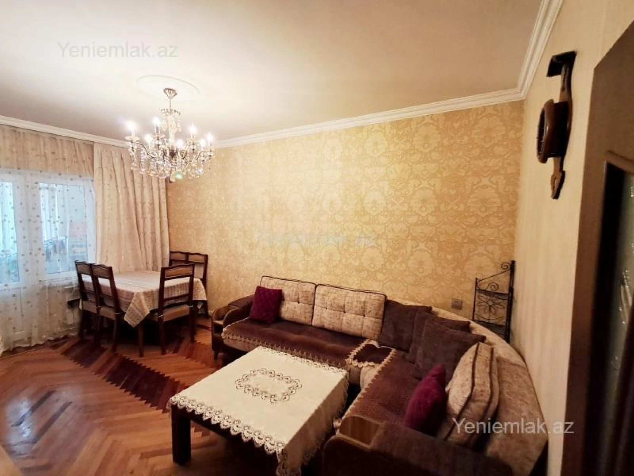 Satılır 3 otaqlı köhnə tikili 80 m²