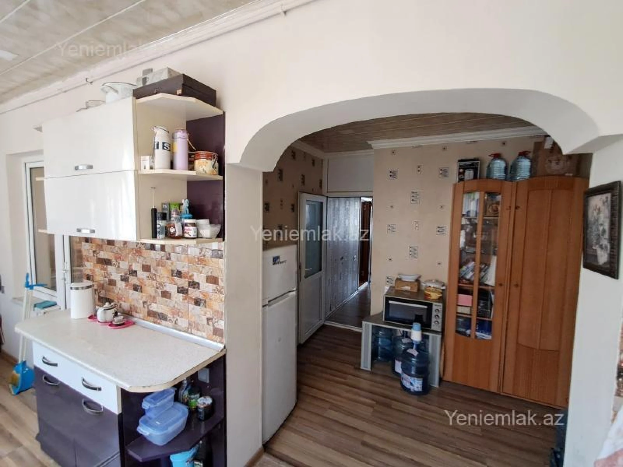 Satılır 3 otaqlı köhnə tikili 80 m²