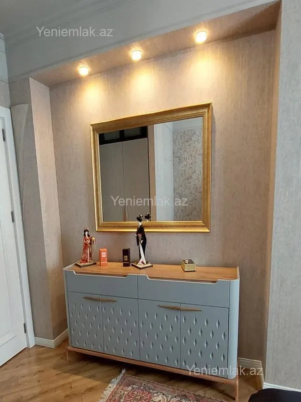 Satılır 4 otaqlı yeni tikili 100 m²