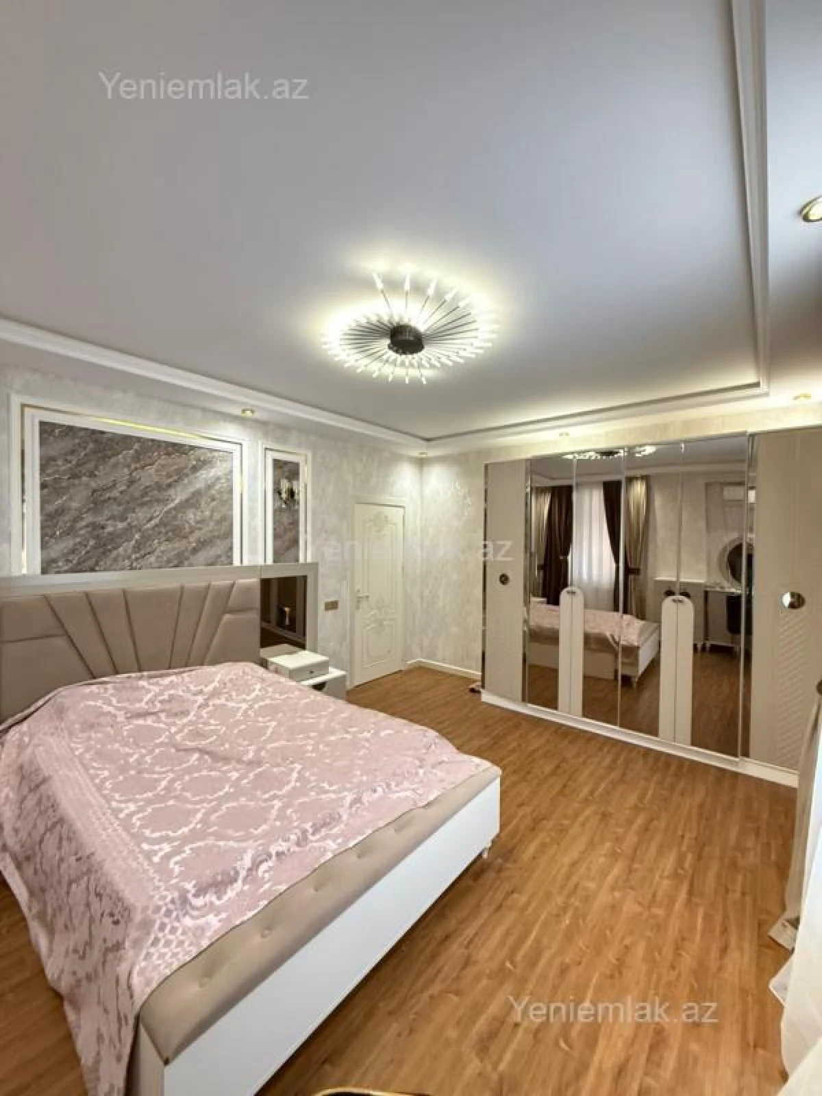 Satılır 3 otaqlı yeni tikili 116 m²