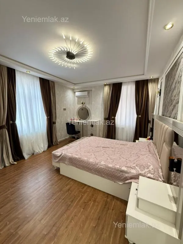 Satılır 3 otaqlı yeni tikili 116 m²
