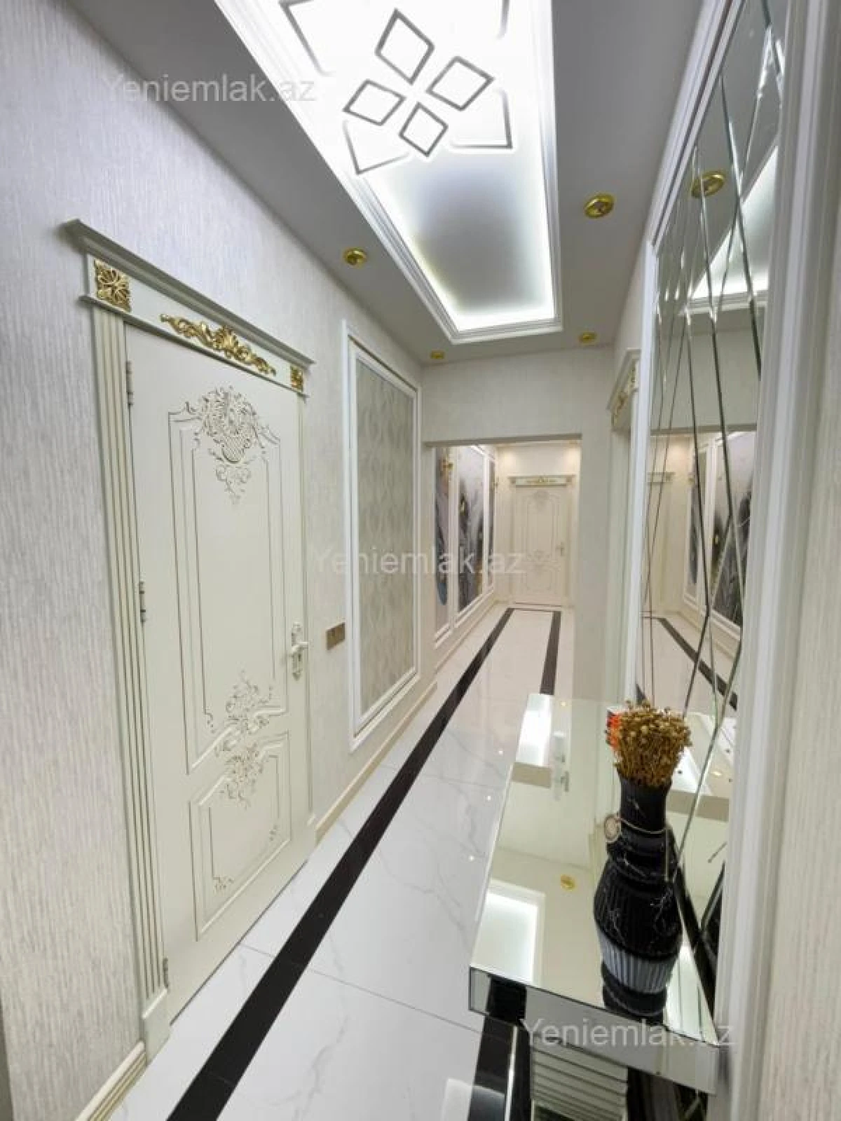 Satılır 3 otaqlı yeni tikili 116 m²