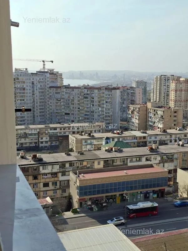 Satılır 2 otaqlı köhnə tikili 60 m²