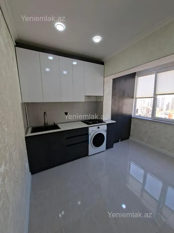Satılır 2 otaqlı köhnə tikili 60 m²
