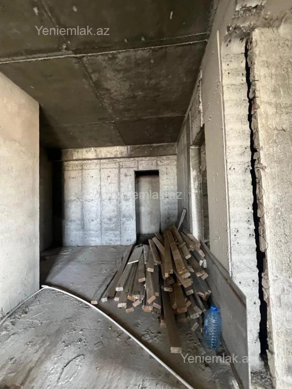 Satılır 8 otaqlı yeni tikili 350 m²