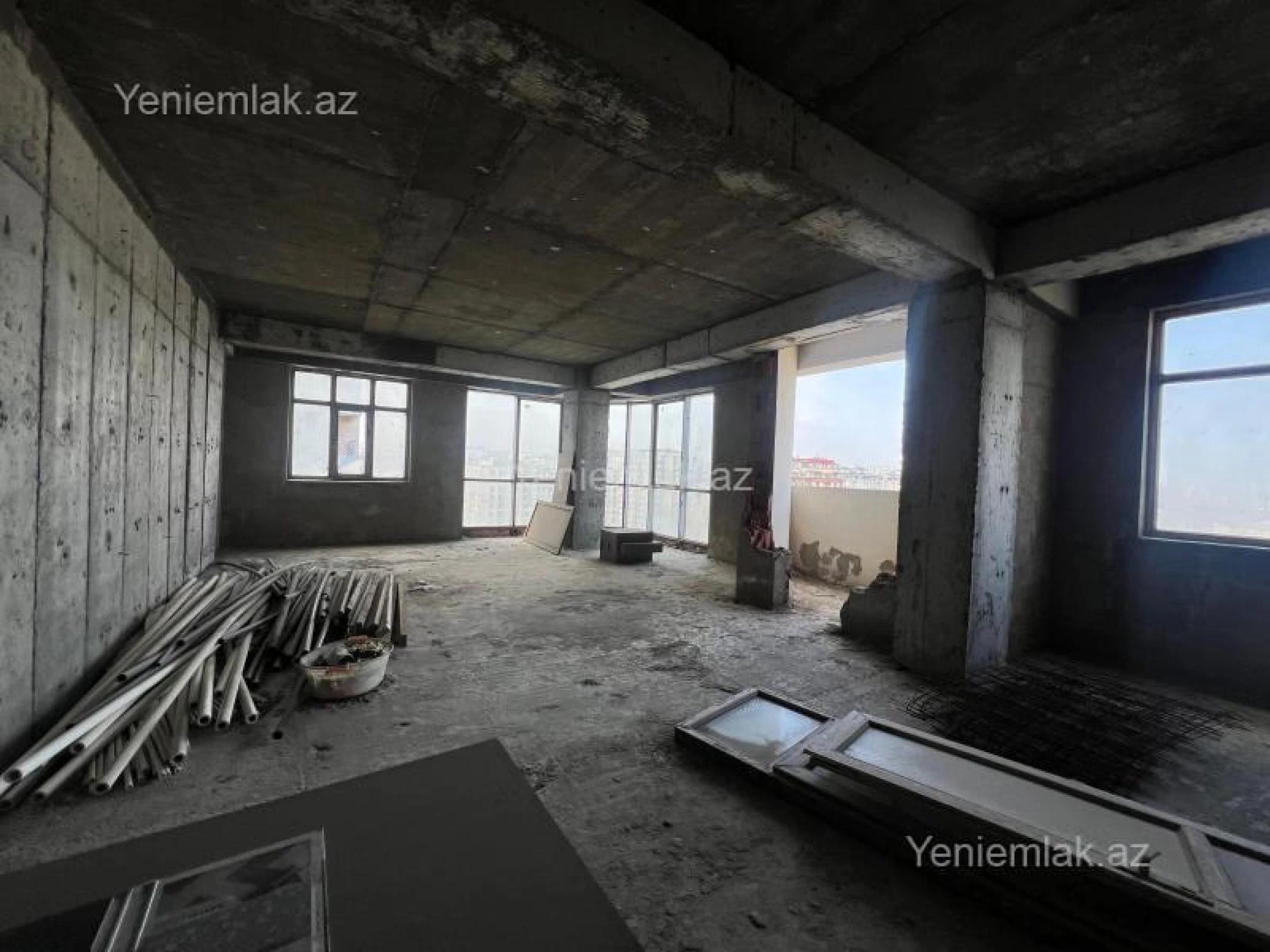 Satılır 8 otaqlı yeni tikili 350 m²