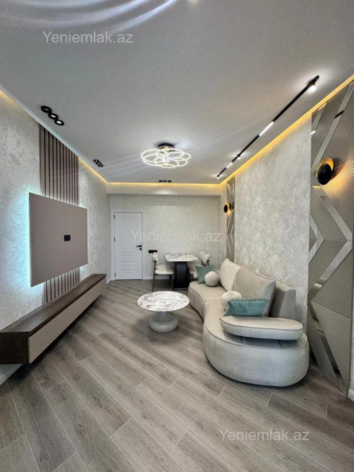 Satılır 2 otaqlı yeni tikili 67 m²