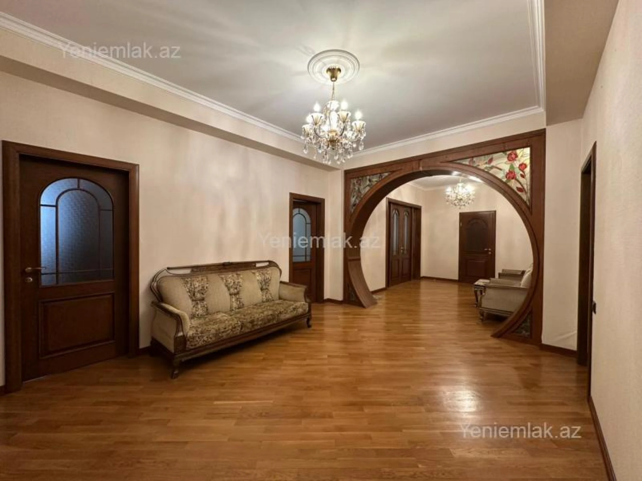 Satılır 4 otaqlı yeni tikili 210 m²