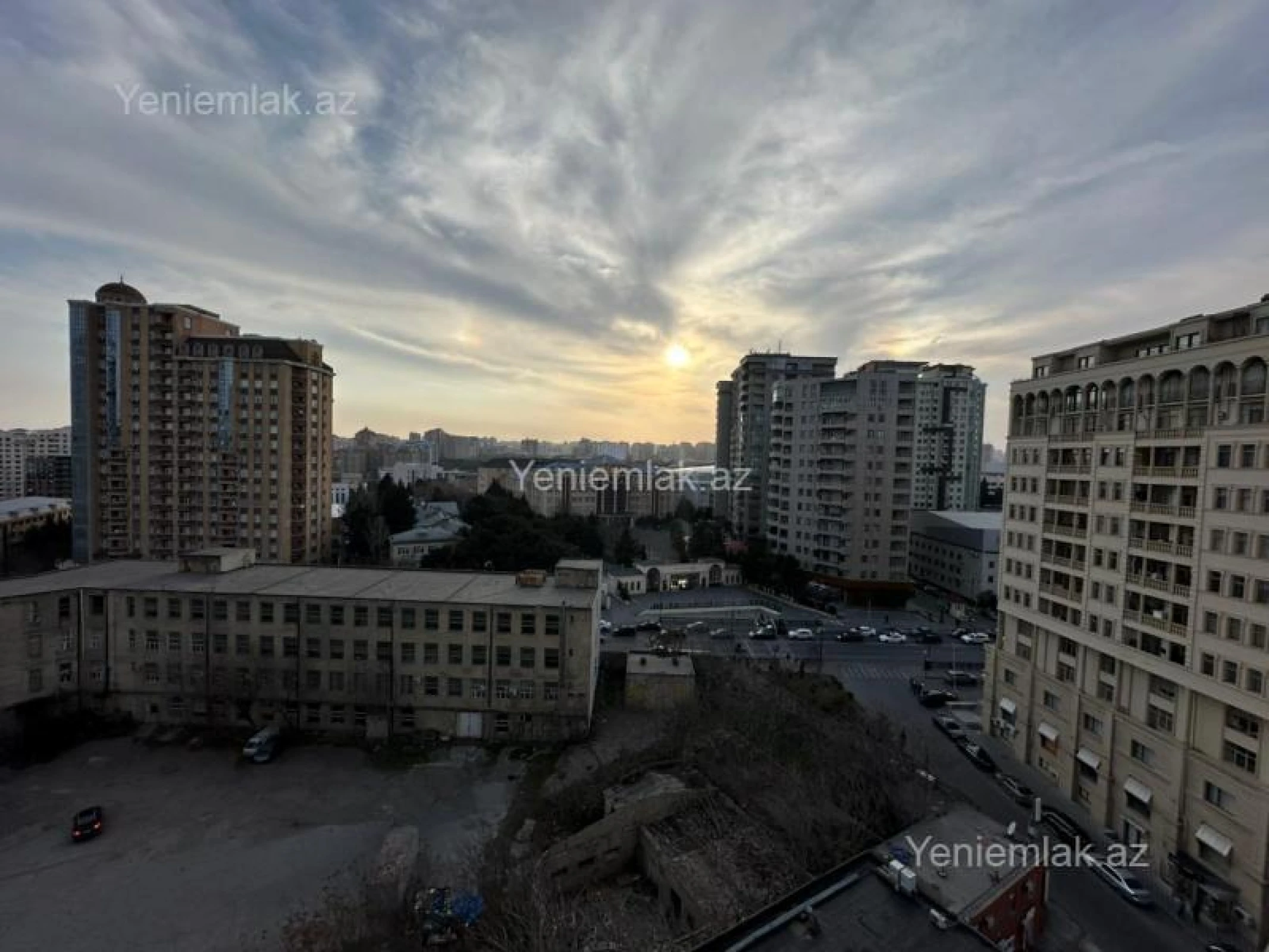 Satılır 4 otaqlı yeni tikili 210 m²